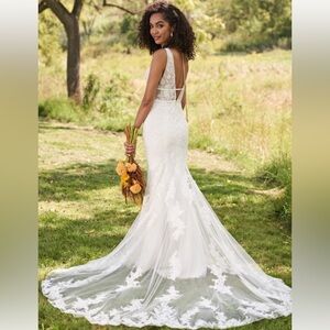 Lillian West Style 66232 wedding dress Sz 10